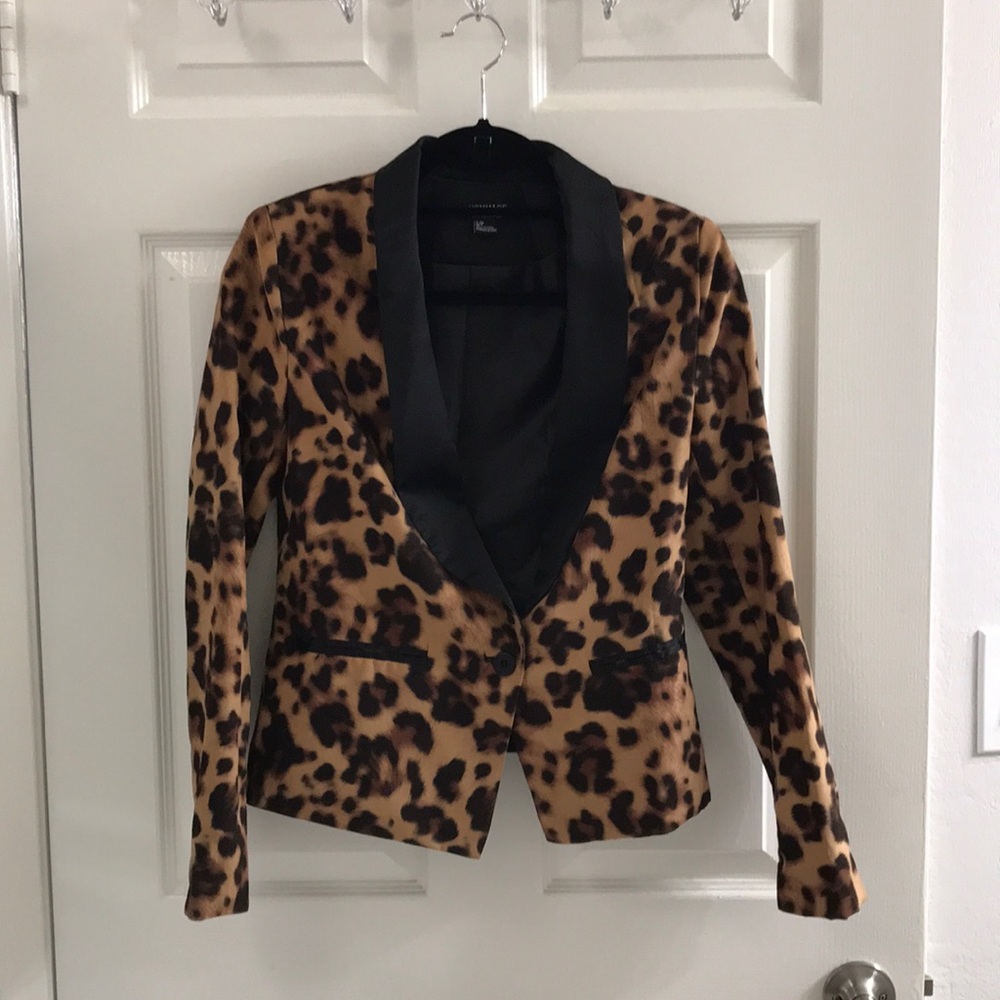Cheetah print blazer